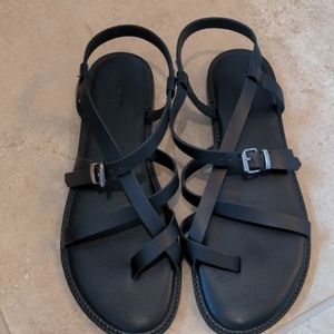Women's size 10 black Aldo sandals